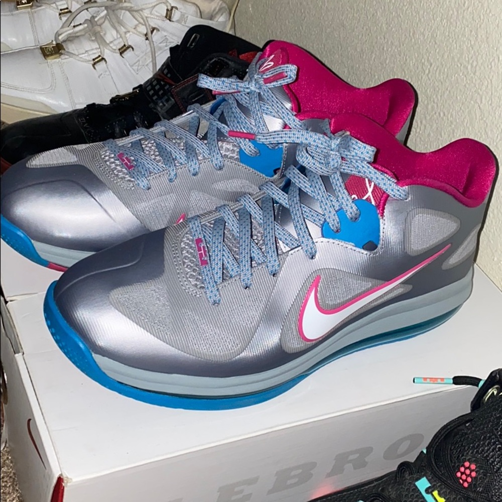 Lebron 9 low Fireberry